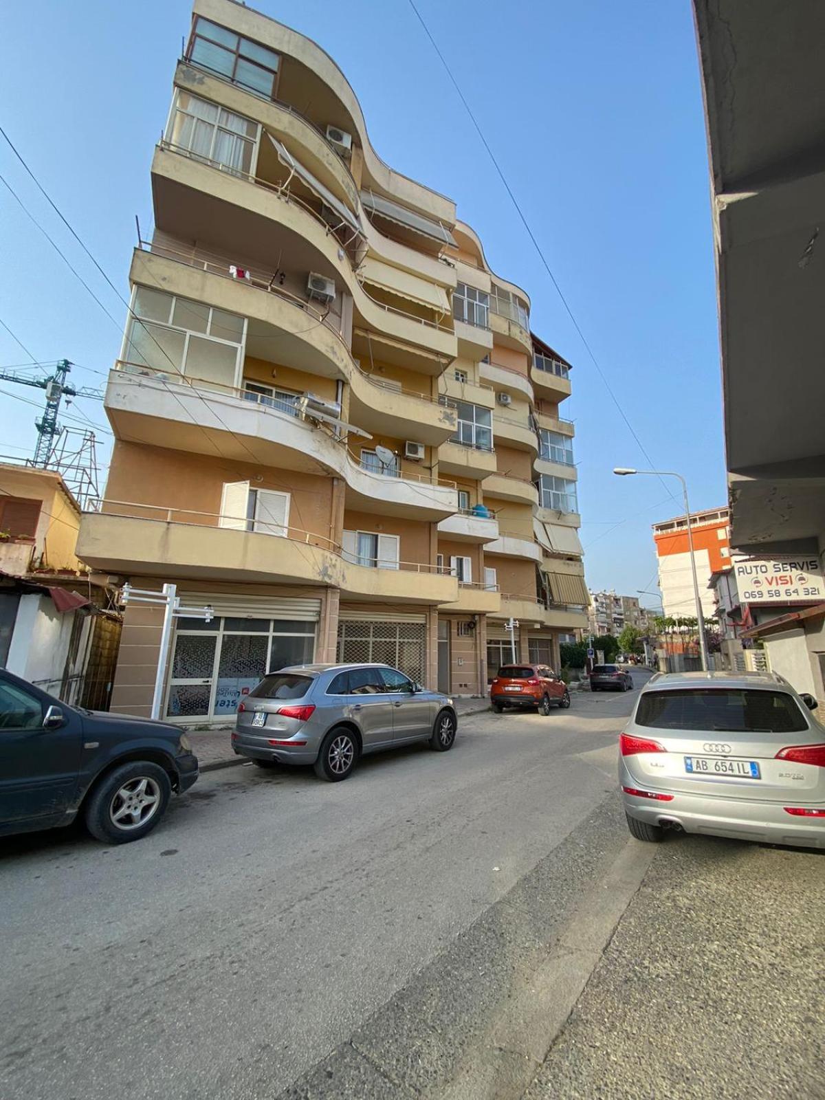 شقة Sava'S House بيرات المظهر الخارجي الصورة